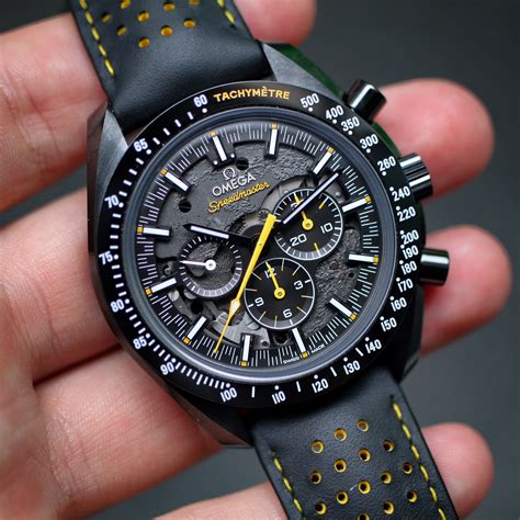 Review Omega Speedmaster Moonwatch Apollo 8 Dark Side Of The Moon